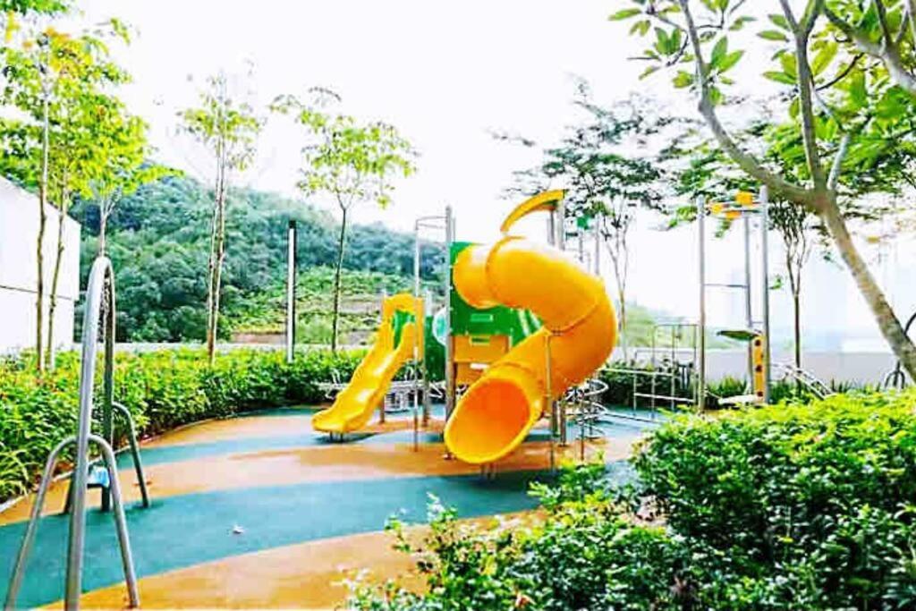 Legoland Jb Aghome Medini 3Room8Pax Bukit Indah Nusajaya  Eksteriør billede